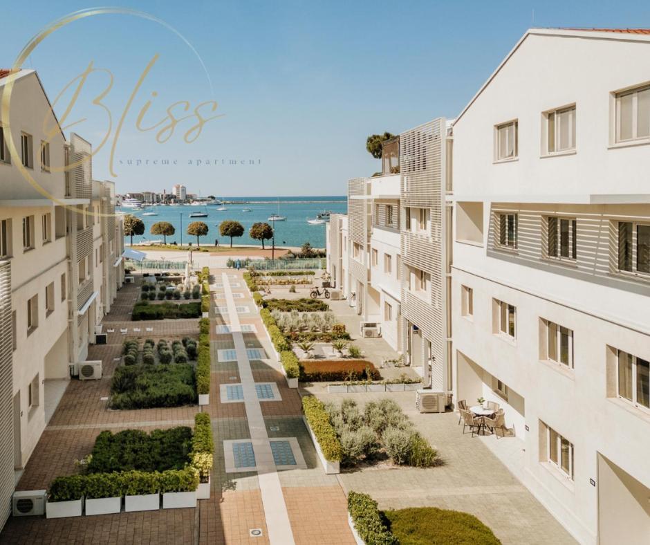 Supreme Apartment Bliss Ουμάγκ Εξωτερικό φωτογραφία