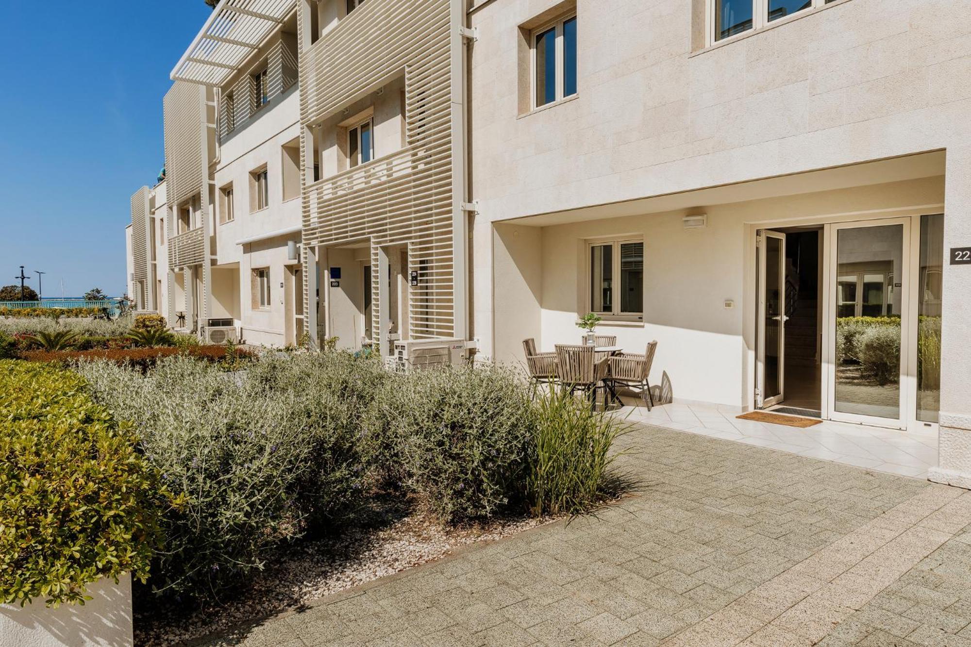 Supreme Apartment Bliss Ουμάγκ Εξωτερικό φωτογραφία